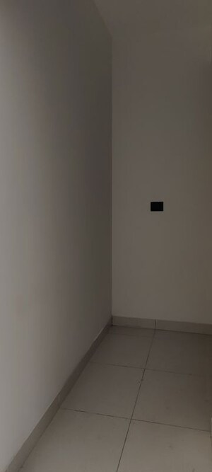 Room in 1 BHK Apartment at Indiranagar – for Rent