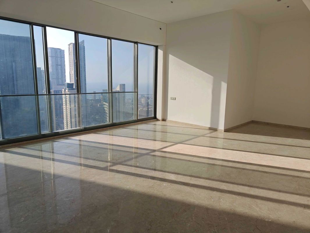 4 BHK + Servant Room 2170 Sq.Ft. Apartment in Rustomjee Crown