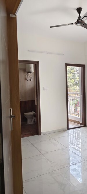 Room in 1 BHK Apartment at Domlur – for Rent