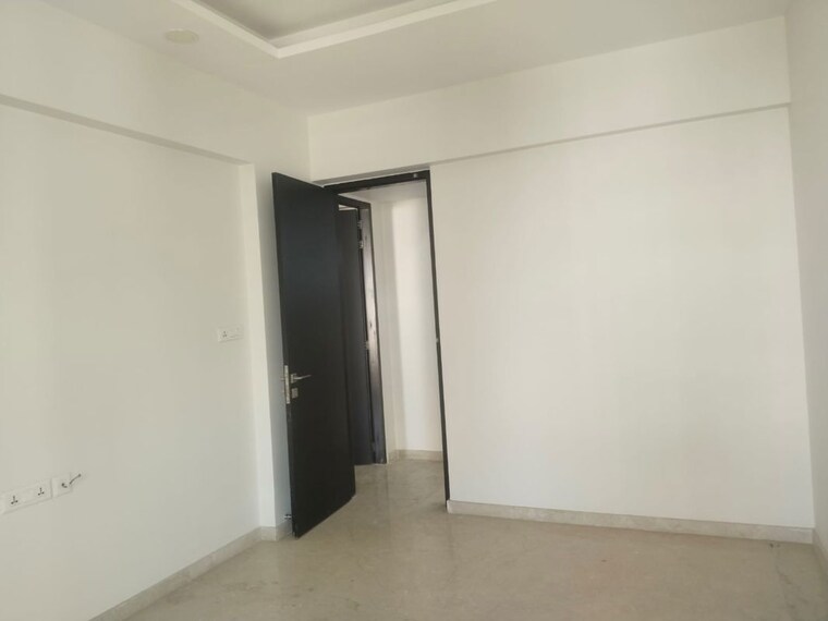 Room, santacruz west 3 Bedroom 1200 Sq.Ft. Apartment In Santacruz West Mumbai 10145072