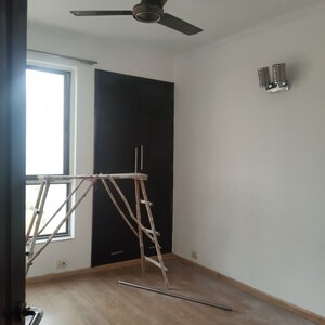 2 BHK Apartment For Rent in Sector 33