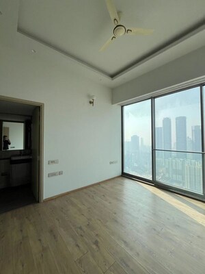 Room in 4 BHK Apartment at Rustomjee Crown, Prabhadevi – for Sale