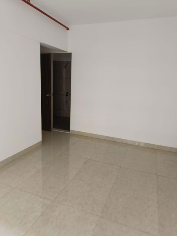 2 BHK 930 Sq.Ft. Apartment in Hubtown Hillcrest JVLR