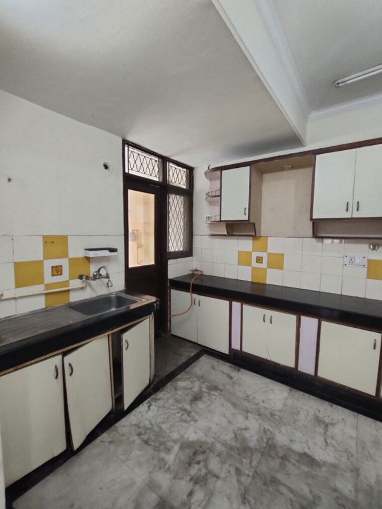 Kitchen, sector 22 dwarka 3.5 Bedroom 1850 Sq.Ft. Apartment In Sector 22 Dwarka Delhi 10145122
