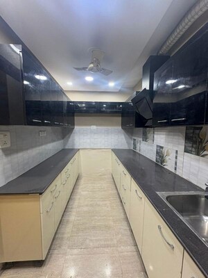 Kitchen in 3 BHK Builder Floor at Sector 56 – for Rent