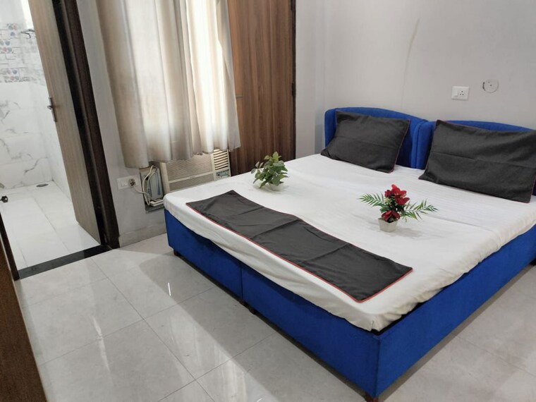 Bedroom, sector 104 3 Bedroom 1620 Sq.Ft. Builder Floor In Sector 104 Noida 10145203