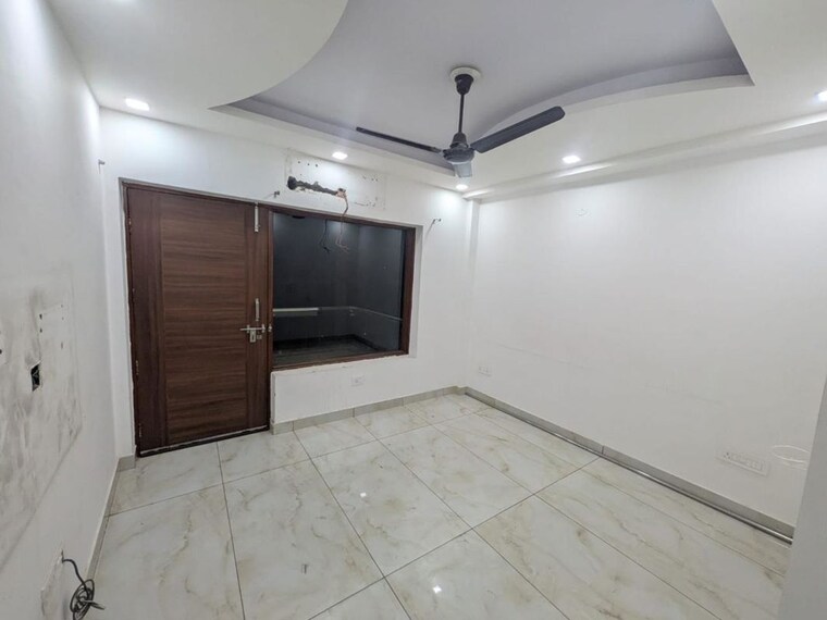 Room, sector 57 3 Bedroom 2250 Sq.Ft. Builder Floor In Sector 57 Gurgaon 10145339