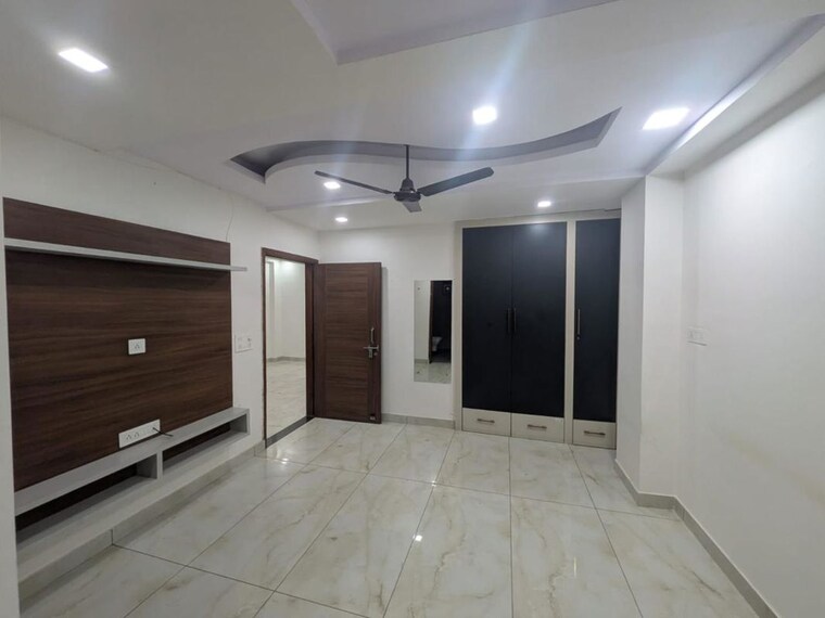 Bedroom, sector 57 3 Bedroom 2250 Sq.Ft. Builder Floor In Sector 57 Gurgaon 10145339