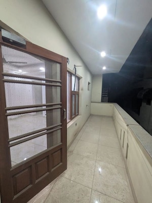 Balcony in 3 BHK Builder Floor at Sector 57 – for Rent