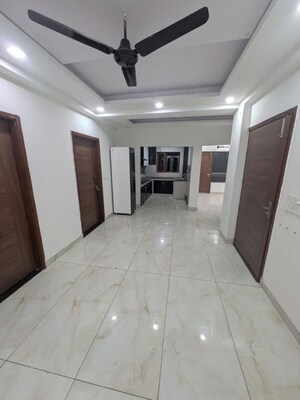 Living Room in 3 BHK Builder Floor at Sector 57 – for Rent