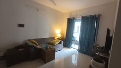 2 BHK Apartment For Rent in Roshan Milestone