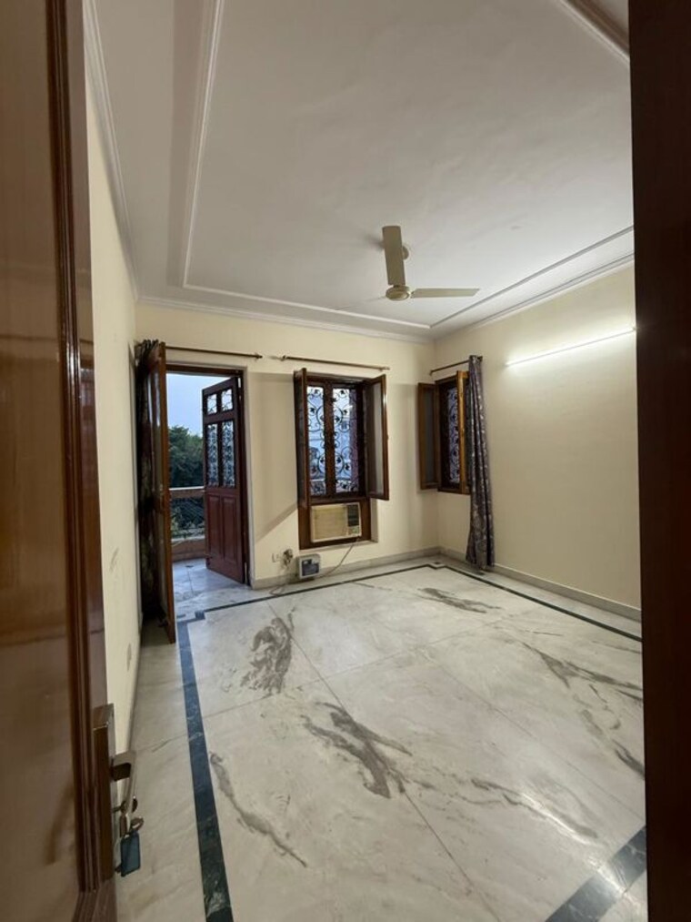 Bedroom, greater kailash ii 3 Bedroom 2000 Sq.Ft. Builder Floor In Greater Kailash ii Delhi 10145362