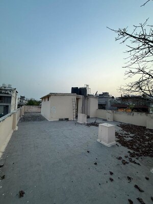 Terrace in 3 BHK Builder Floor at Greater Kailash ii – for Rent