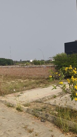 Plot Area in  Plot at DLF Garden City, Mohanlalganj – for Sale