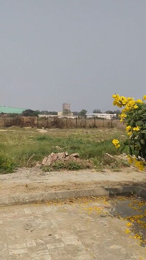 Plot Area in  Plot at DLF Garden City, Mohanlalganj – for Sale