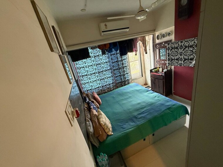 Bedroom, shrushti-chs-ltd 3 Bedroom 1200 Sq.Ft. Apartment In Andheri East Mumbai 9552178