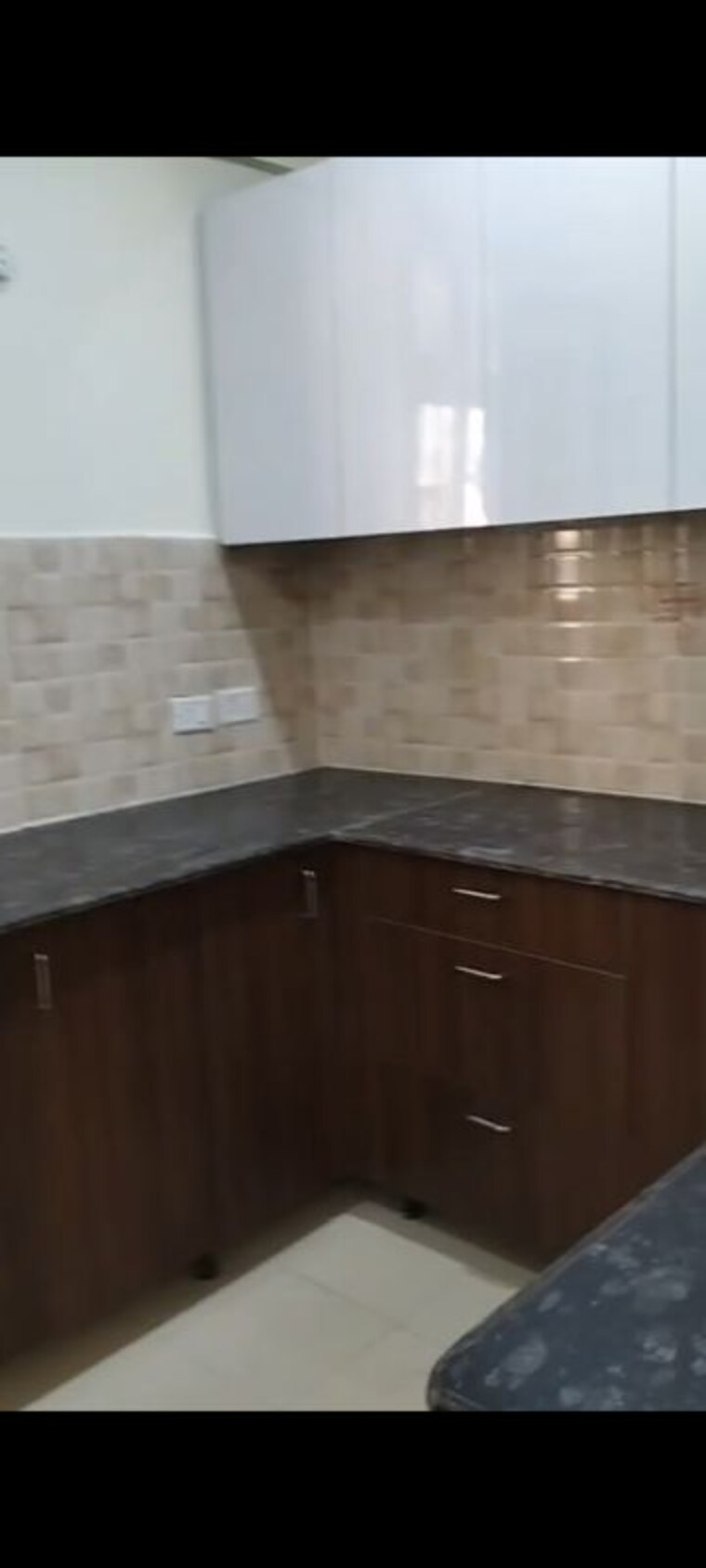 Kitchen, amrapali-heartbeat-city 3.5 Bedroom 2125 Sq.Ft. Apartment In Sector 107 Noida 10145802