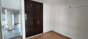 Room in 3.5 BHK Apartment at BPTP Park 81, Sector 81 – for Rent