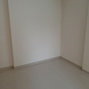 Room in 1 BHK Apartment at The Makwana Om Palace, Malad West – for Rent