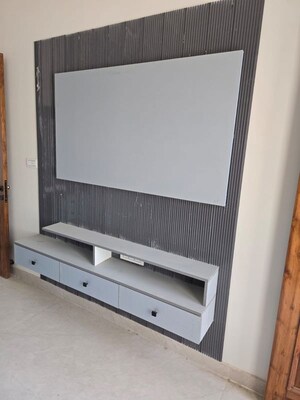 Furnished Amenities in 4 BHK Apartment at Sunny Enclave – for Sale