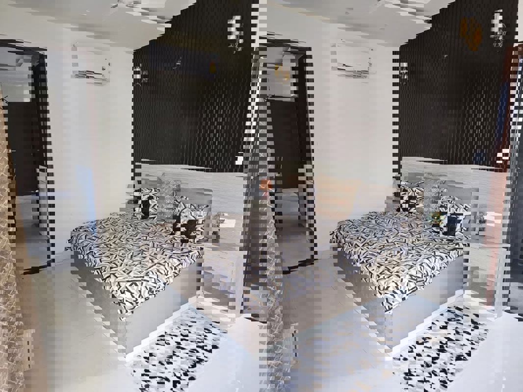 3 BHK 1600 Sq.Ft. Apartment in Bliss Orra