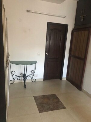 Room in 1 BHK Builder Floor at Greater Kailash ii – for Rent