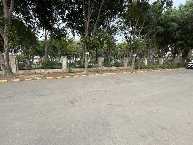 undefined, bptp-parkland  250 Sq.Yd. Plot In Sector 75 Faridabad 10145823