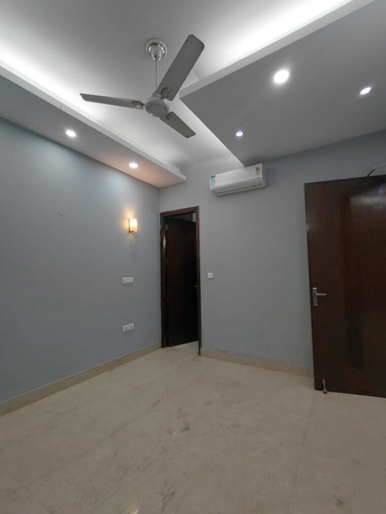 Room, jawahar colony 3 Bedroom 1599 Sq.Ft. Independent House In Jawahar Colony Faridabad 10145958
