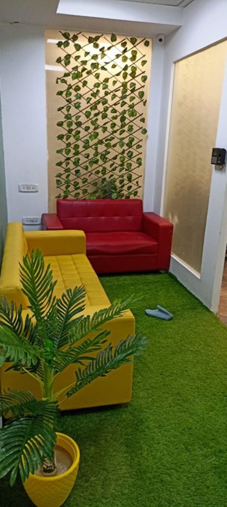 Floor Plan, sector 3 Commercial Office Space 1000 Sq.Ft. In Sector 3 Noida 10146155