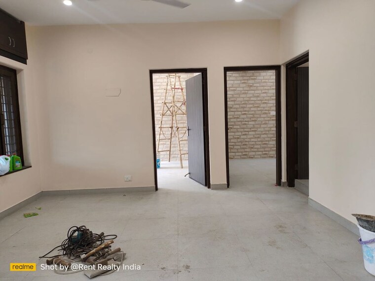 Room, vasant kunj 3 Bedroom 1900 Sq.Ft. Apartment In Vasant Kunj Delhi 10146069