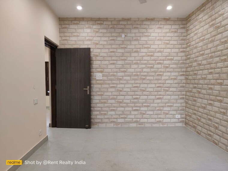 Room, vasant kunj 3 Bedroom 1900 Sq.Ft. Apartment In Vasant Kunj Delhi 10146069