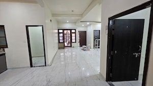 Building Lobby in 3 BHK Independent House at Sharda Apartment, Gomti Nagar – for Rent