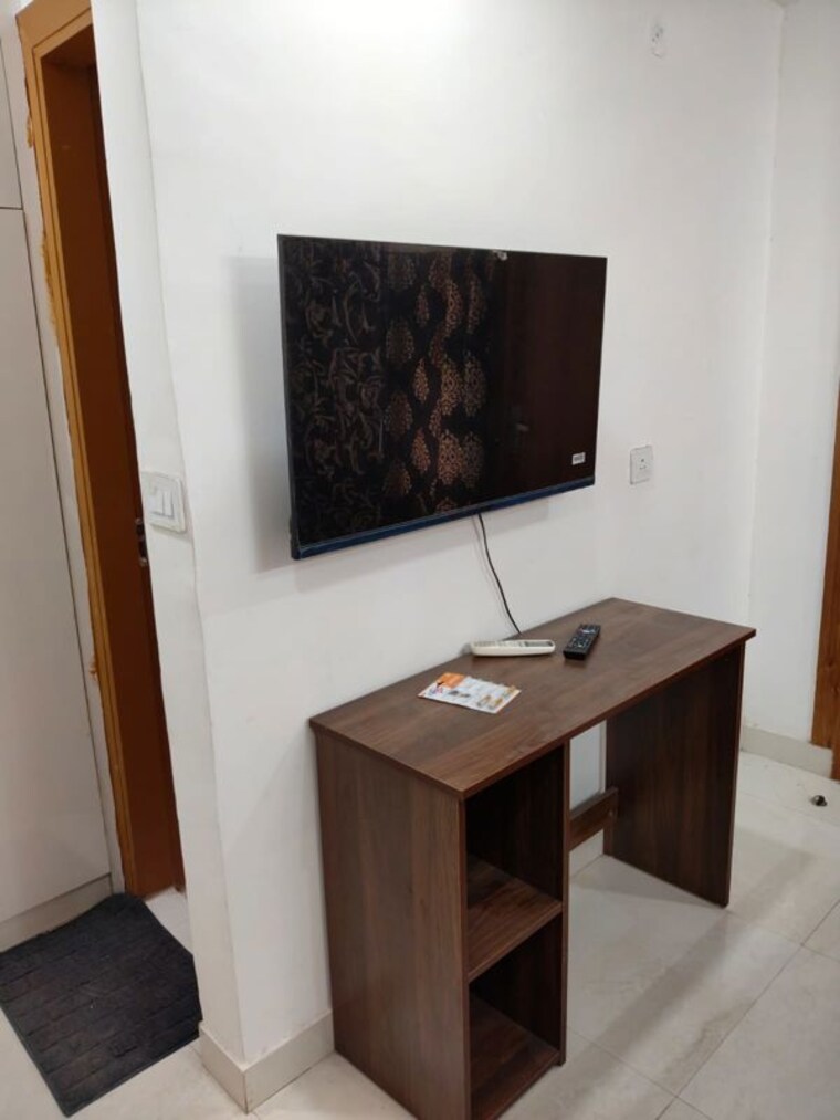 Kitchen, kohli-one-malibu-town 1 Bedroom 600 Sq.Ft. Builder Floor In Sector 47 Gurgaon 10146424