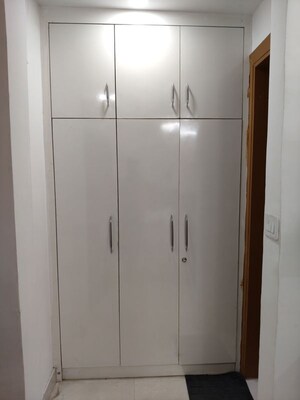 Furnished Amenities in 1 BHK Builder Floor at Kohli One Malibu Town, Sector 47 – for Rent