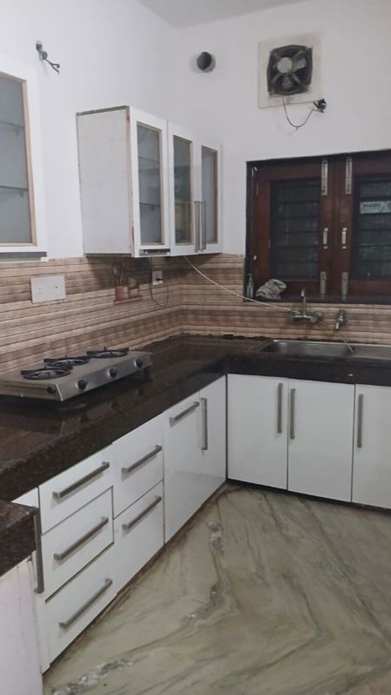 Kitchen, kohli-one-malibu-town 1 Bedroom 600 Sq.Ft. Builder Floor In Sector 47 Gurgaon 10146559