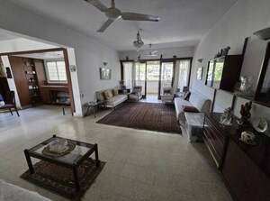Living Room in 3 BHK Apartment at Cumbala Hill – for Sale