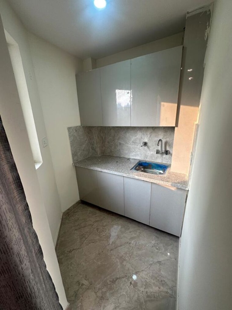 Kitchen, kohli-one-malibu-town 1 RK 600 Sq.Ft. Builder Floor In Sector 47 Gurgaon 10146654