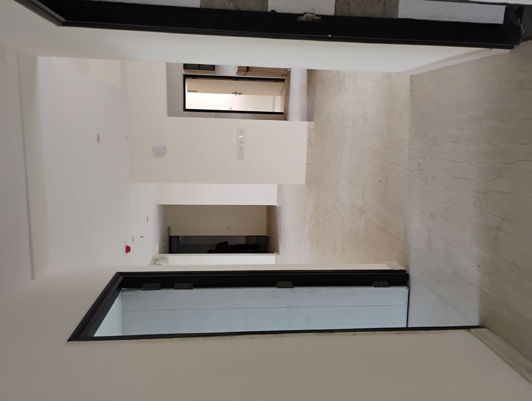 3.5 BHK + Servant Room 1950 Sq.Ft. Apartment in Tulsiani Golf View