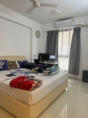 Bedroom in 2 BHK Apartment at Sunteck Avenue 2, Goregaon West – for Rent