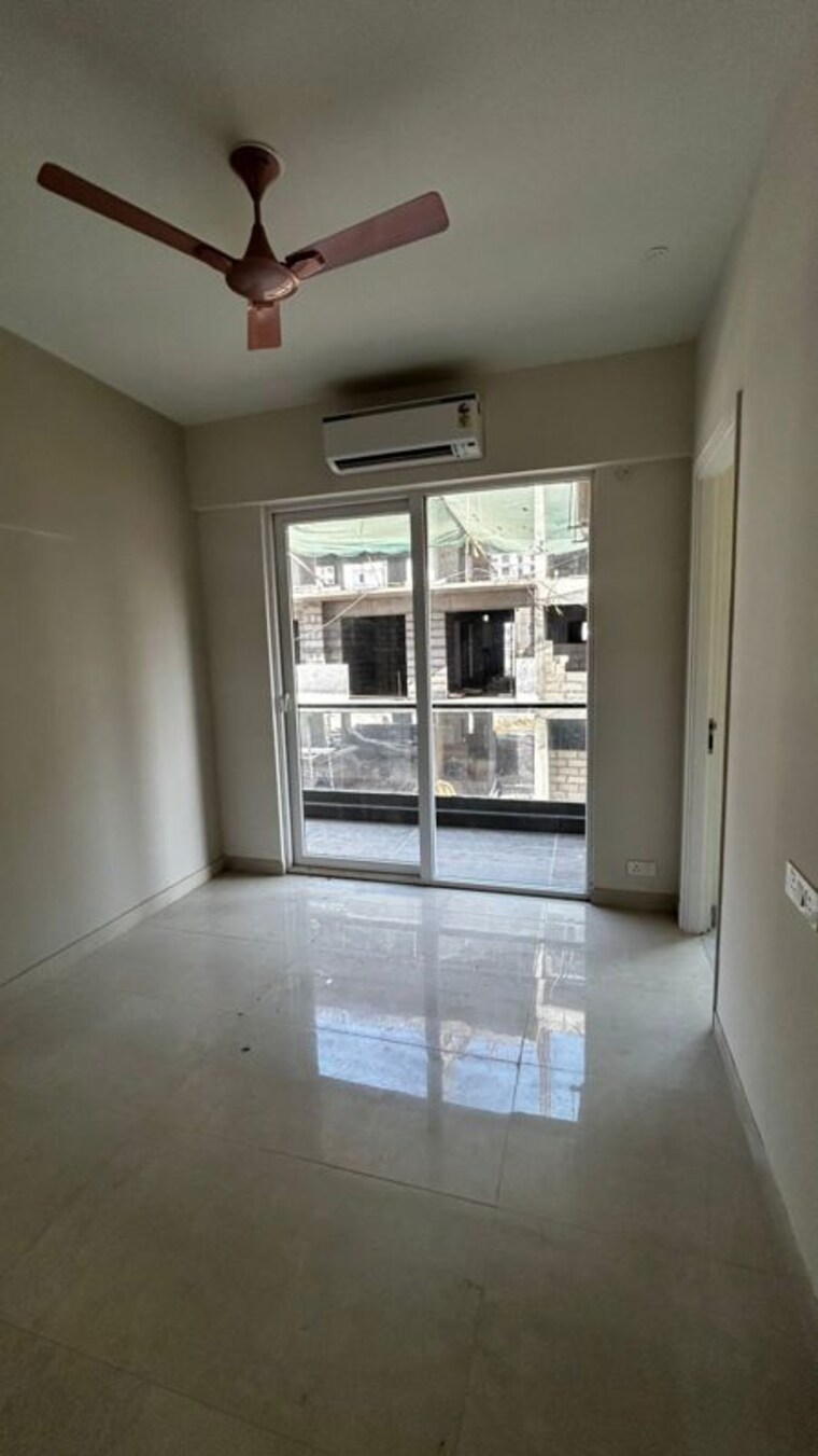 Living Room, signature-global-city-79b 3 Bedroom 1325 Sq.Ft. Apartment In Sector 79b Gurgaon 10146882