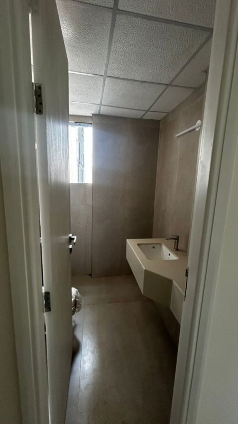 Bathroom, signature-global-city-79b 3 Bedroom 1325 Sq.Ft. Apartment In Sector 79b Gurgaon 10146882