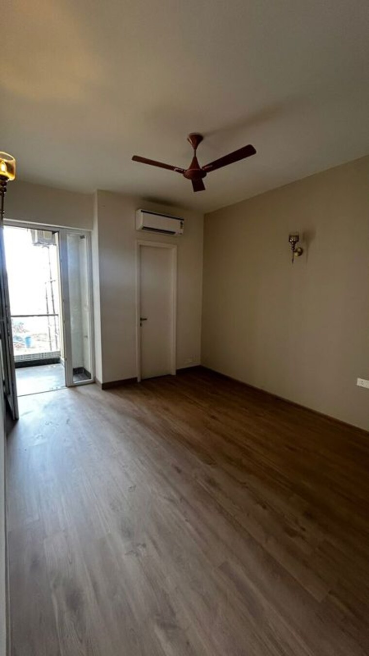 Room, signature-global-city-79b 3 Bedroom 1325 Sq.Ft. Apartment In Sector 79b Gurgaon 10146882