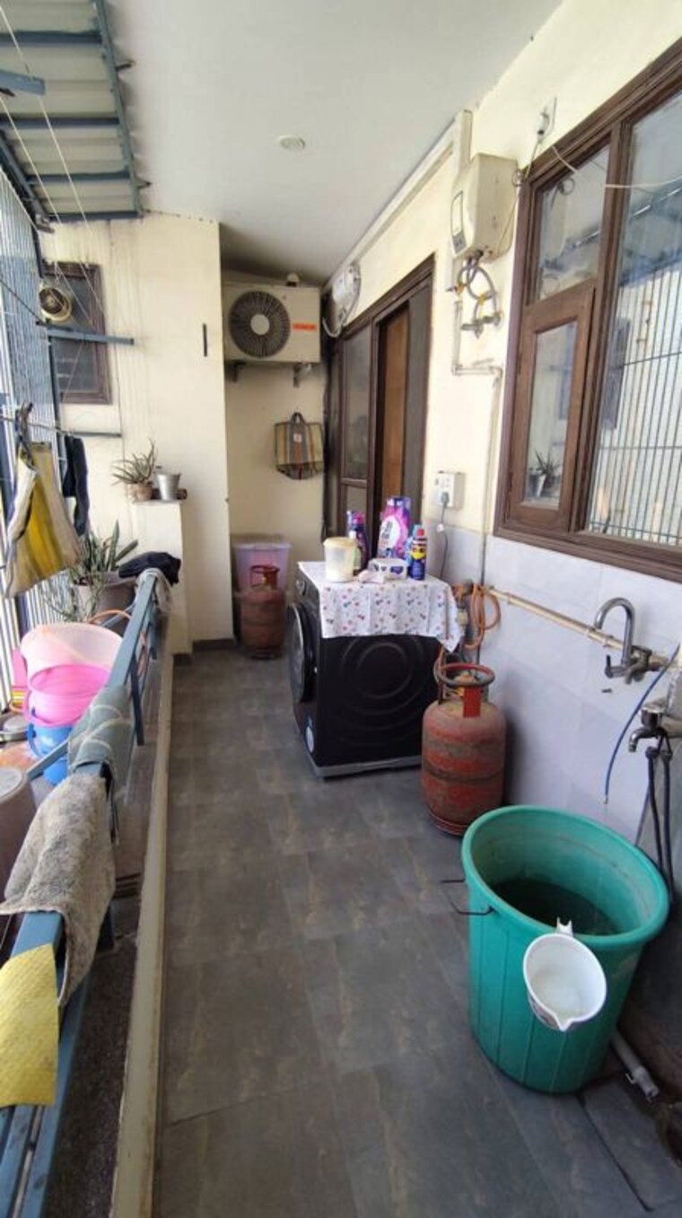 Master Bedroom, green fields colony 3 Bedroom 1550 Sq.Ft. Builder Floor In Green Fields Colony Faridabad 10146925