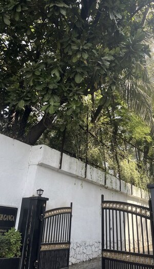 2 BHK Apartment For Sale in Akash Ganga Cumbala Hill, Breach Candy