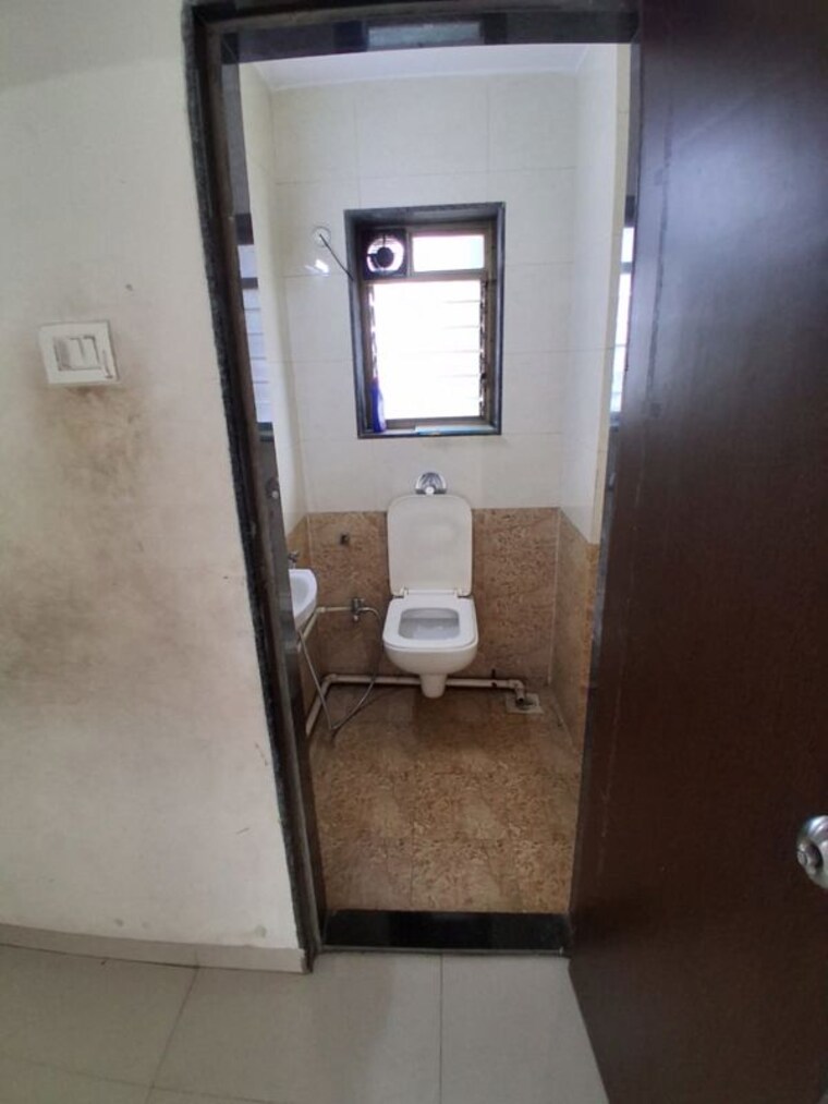 Bathroom, siddhi-radha-kunj 1 RK 325 Sq.Ft. Apartment In Chembur Mumbai 10147299