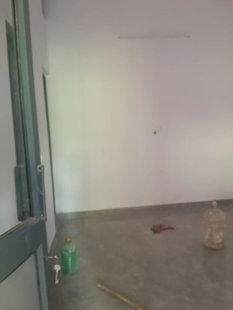 Bathroom, naraina industrial area phase 1 Commercial Office Space 3600 Sq.Ft. In Naraina Industrial Area Phase 1 Delhi 10146932