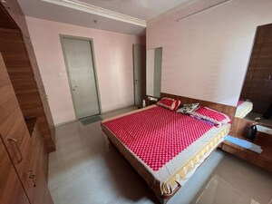 Bedroom in 2.5 BHK Apartment at Sheth Vasant Oasis, Andheri East – for Rent