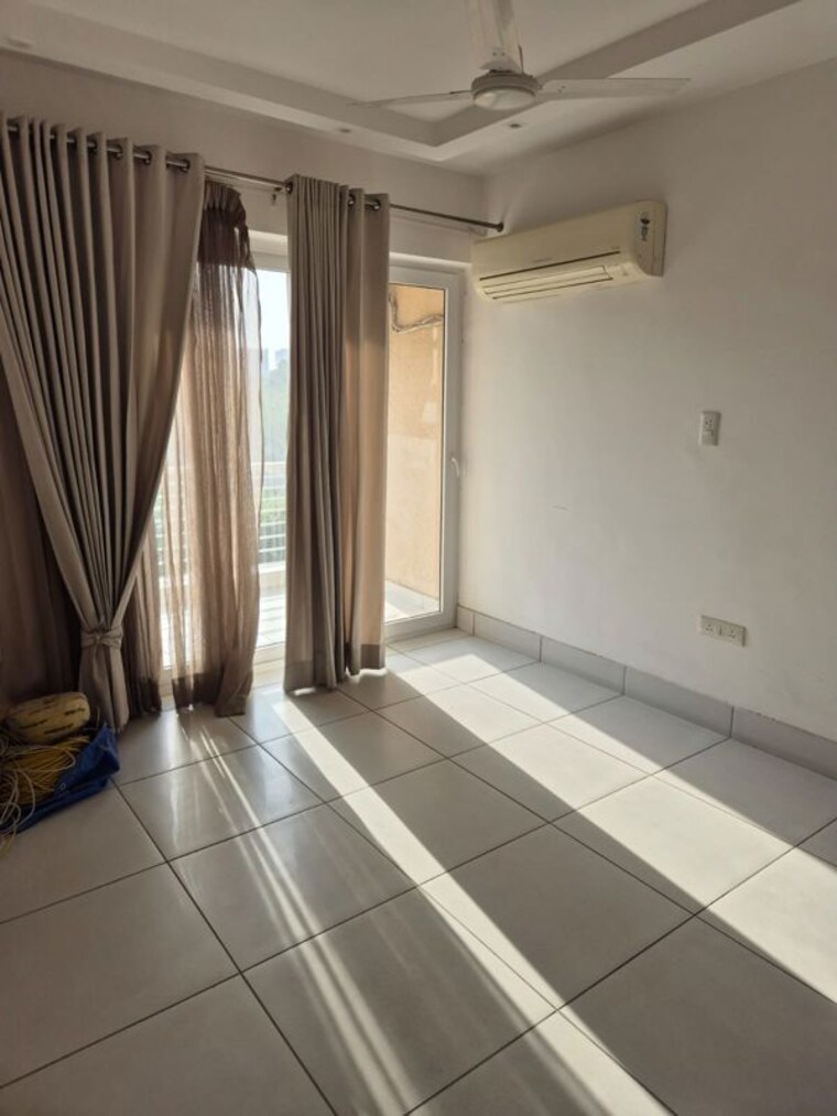 Bedroom, tulip-ivory 4 Bedroom 2400 Sq.Ft. Apartment In Sector 70 Gurgaon 10147672