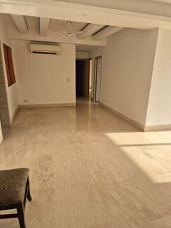 4 BHK Apartment For Sale in Tulip Ivory