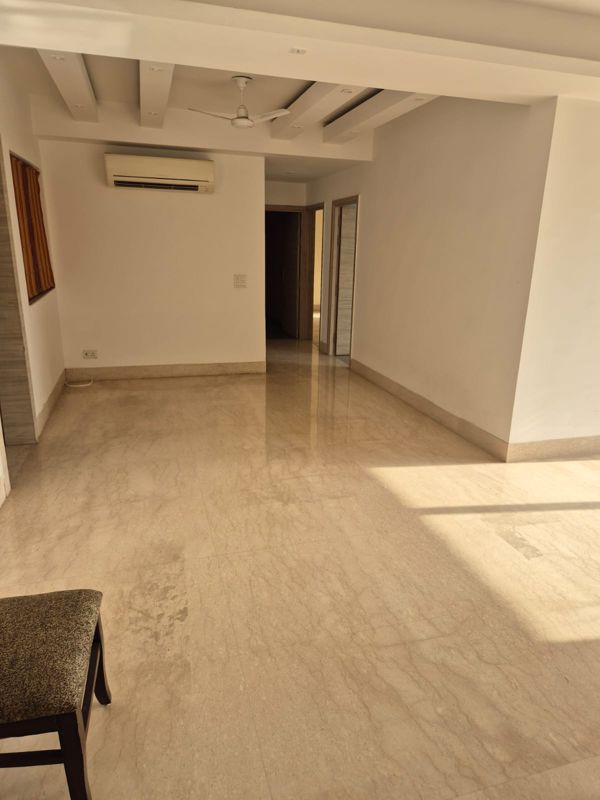 4 BHK Apartment For Sale in Tulip Ivory